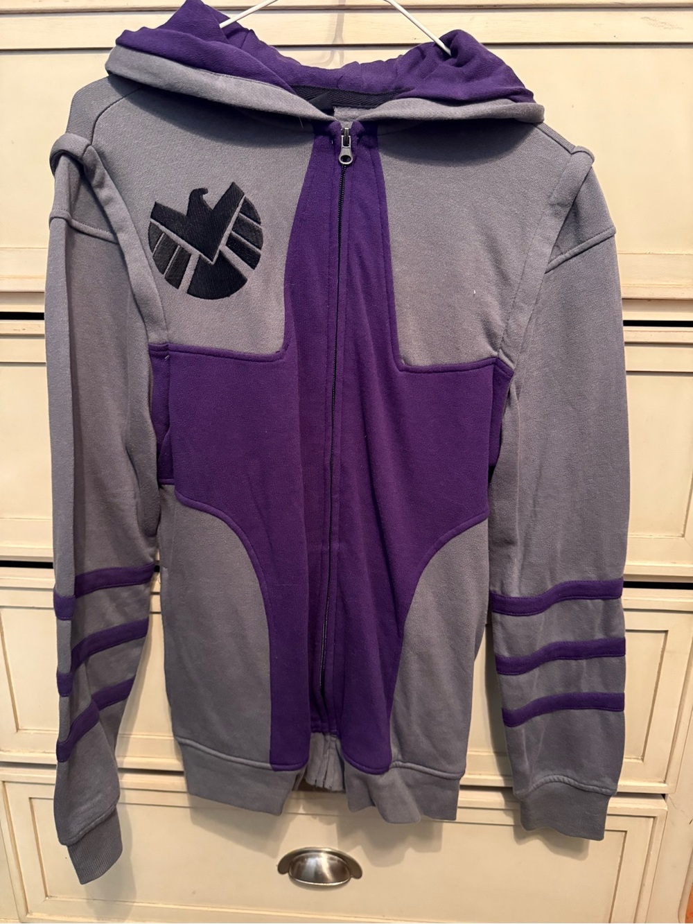 Marvel Hawkeye Gray & Purple Shield Zip Hoodie with removable sleeves